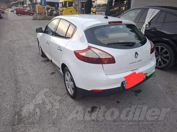 Renault - Megane - 1.9 DCI
