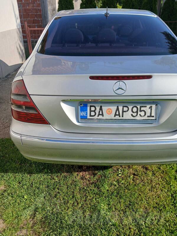 Mercedes Benz - E 220 - E220
