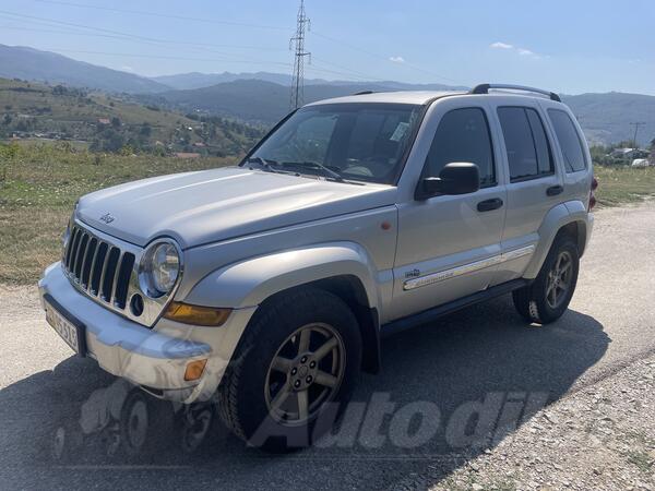 Jeep - Liberty - 2.8