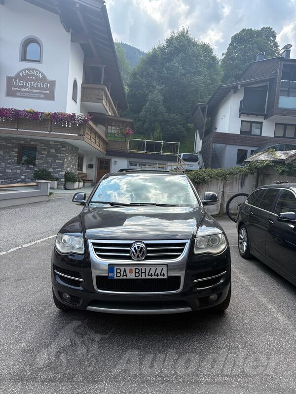 Volkswagen - Touareg - 3.0 TDI v6 Rline