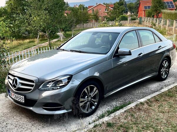 Mercedes Benz - E 220 - CDI