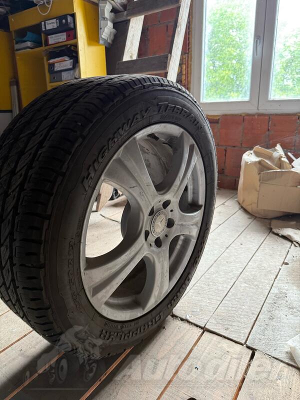 Fabričke felne i highwayterrain gume