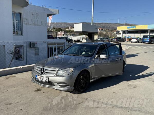 Mercedes Benz - C 220 - 2.2