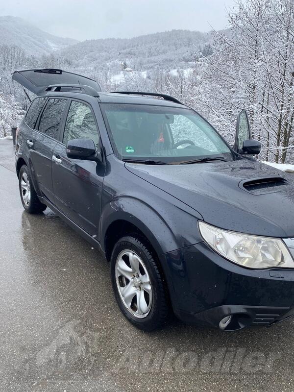 Subaru - Forester - 2.0 BOXER