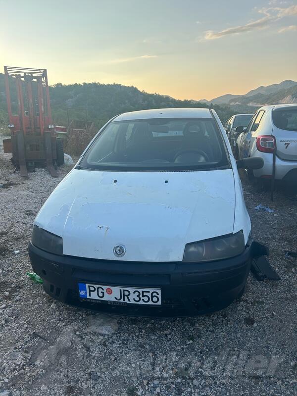 U djelovima Fiat - 124 Coupe 19