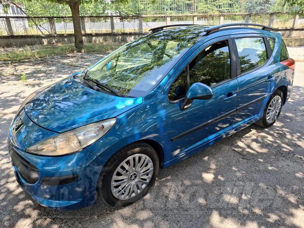 Peugeot - 207 - 1.6 hdi 66kw