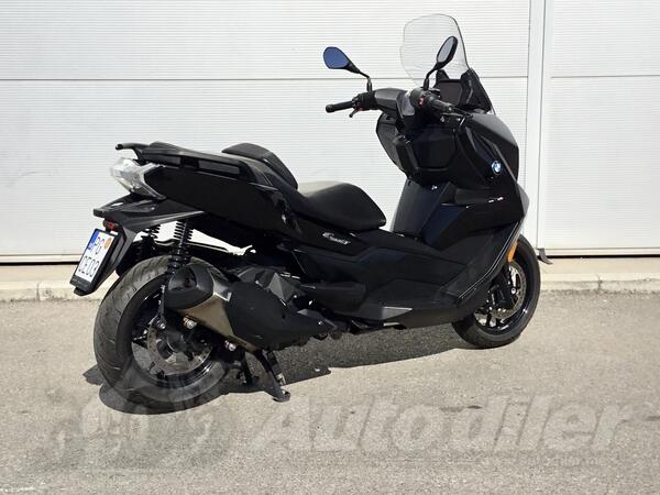 BMW - C400GT