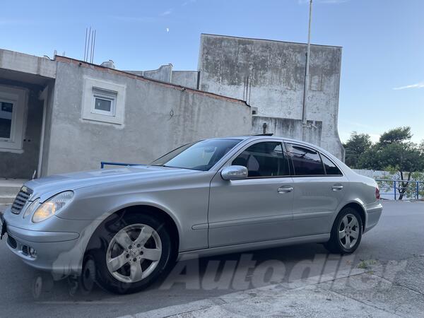 Mercedes Benz - E 220