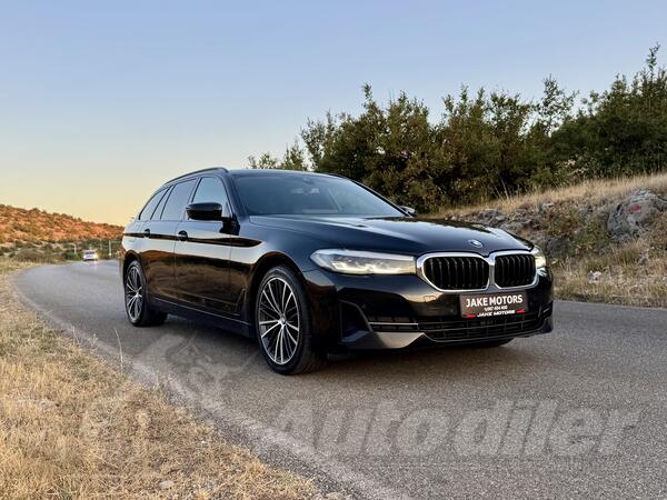 BMW - 518 - 2.0 LUXURY LINE