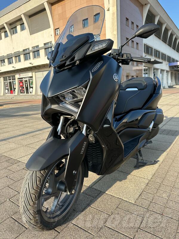 Yamaha - XMAX TECH