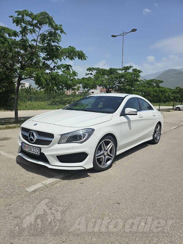 Mercedes Benz - CLA 200 - 2.2