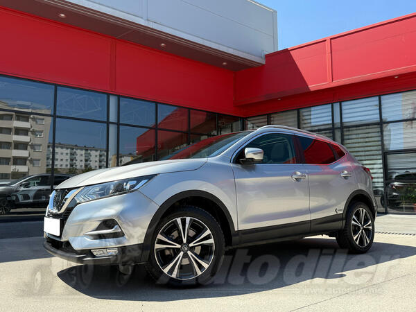 Nissan - Qashqai - 1.6 DCI N-Connecta Automatik