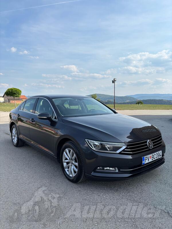 Volkswagen - Passat - 2.0 TDI