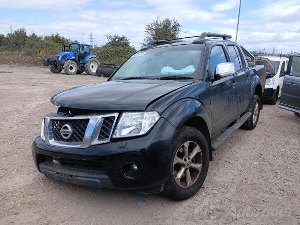 U djelovima Nissan - Navara 2.5 dci