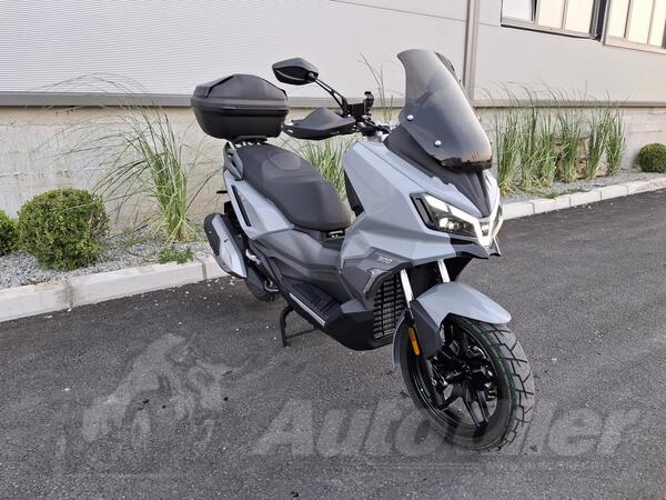 SYM - ADX 300