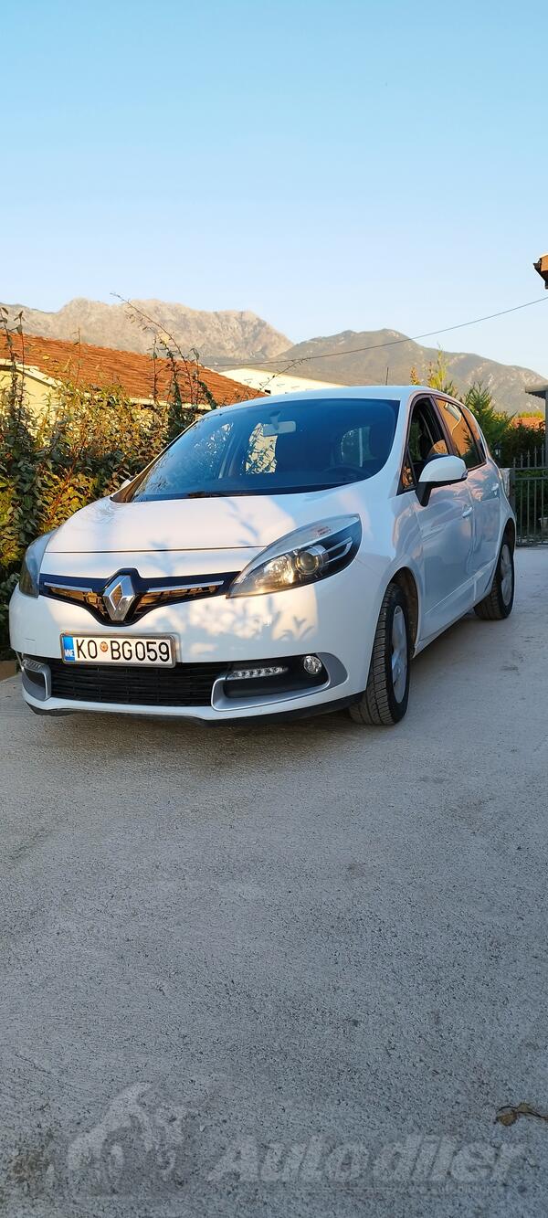 Renault - Scenic - 1.5 DCI