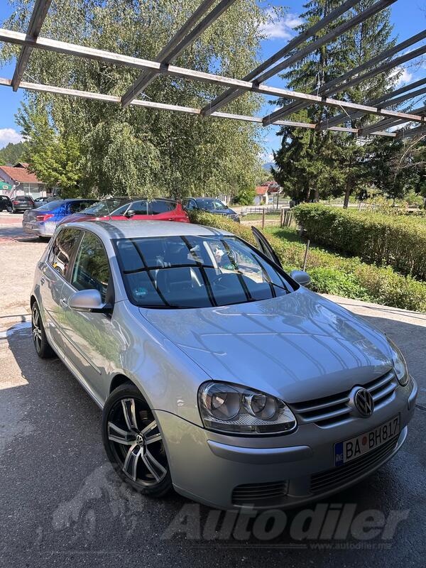 Volkswagen - Golf 5 - 1.9 77kw