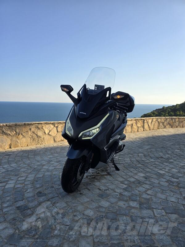 Honda - forza NSS350
