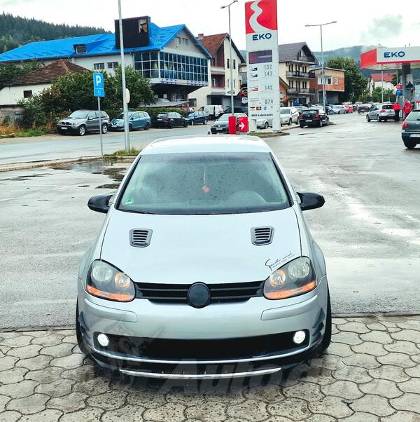 Volkswagen - Golf 5 - 1.9