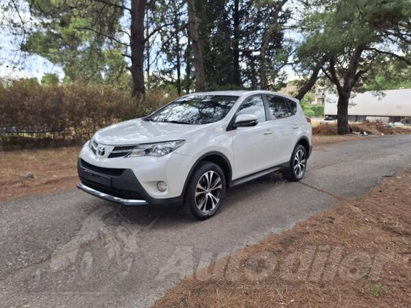 Toyota - RAV 4 - 2.0 D4D