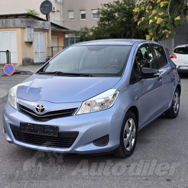 Toyota - Yaris - 1.0 VVti