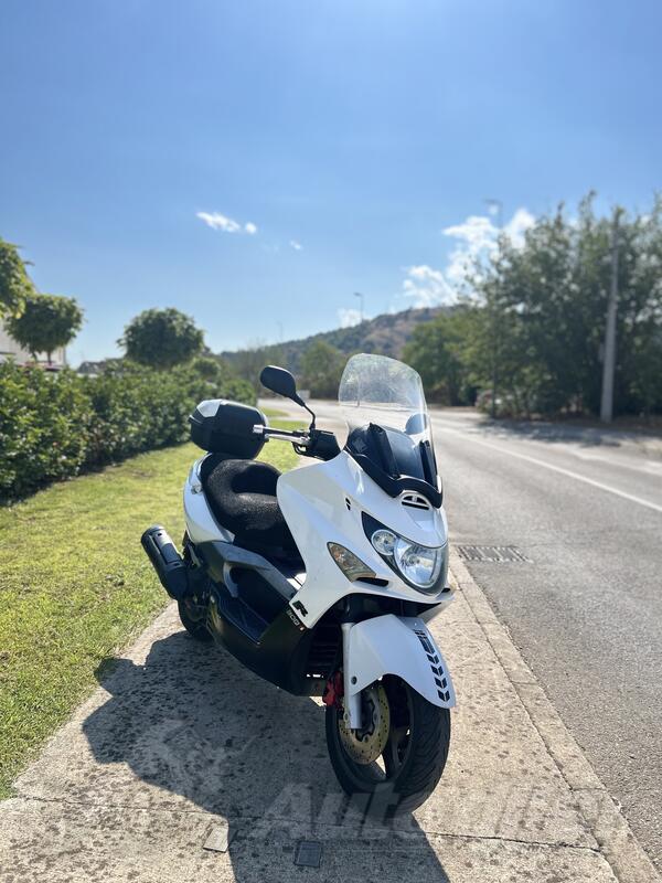 Kymco - X-CITING 300 R