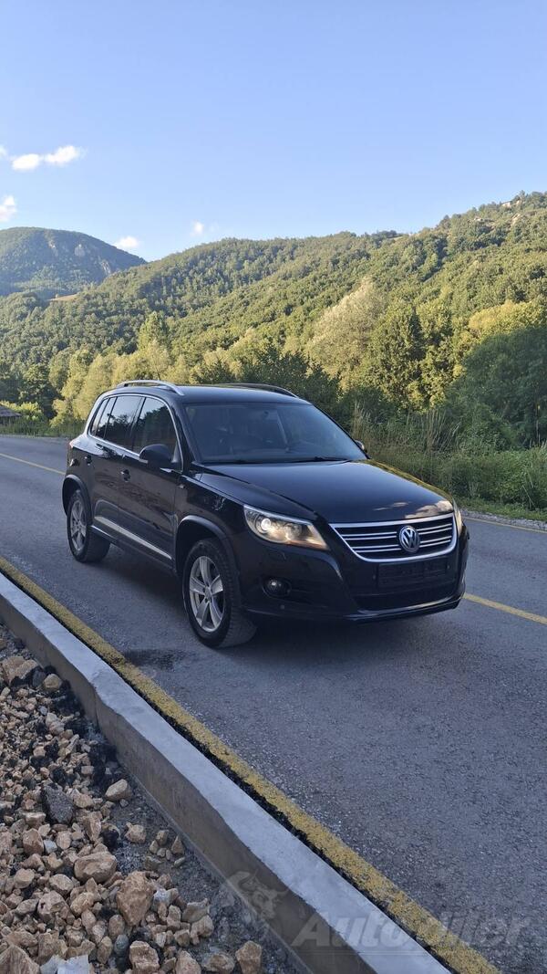 Volkswagen - Tiguan - 2.0 R line