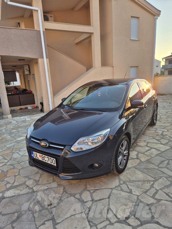 Ford - Focus - 1.0