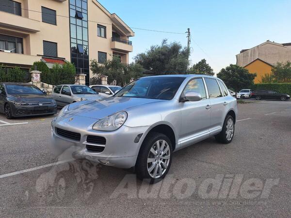 Porsche - Cayenne - 3,2