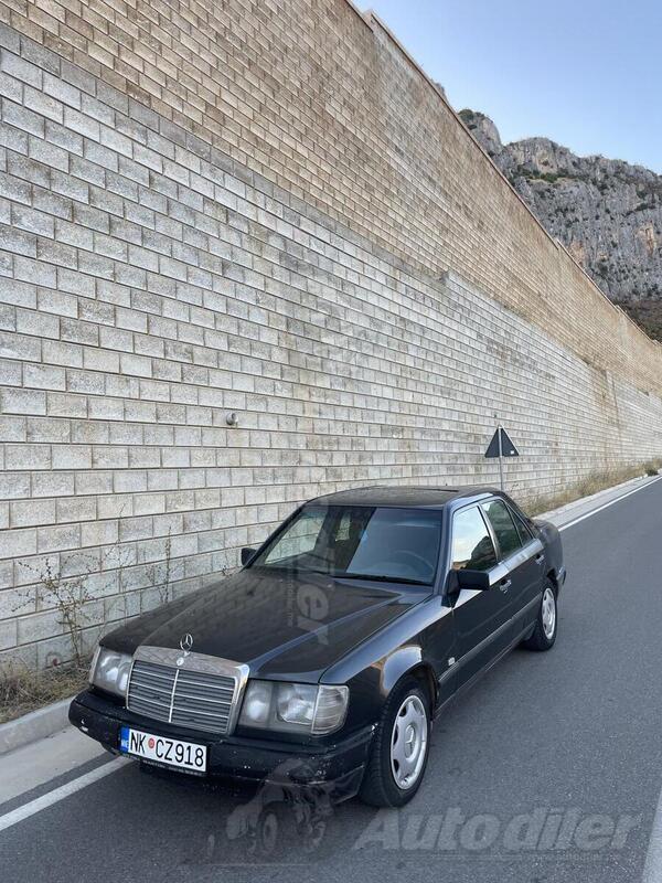 Mercedes Benz - E 250 - 250D