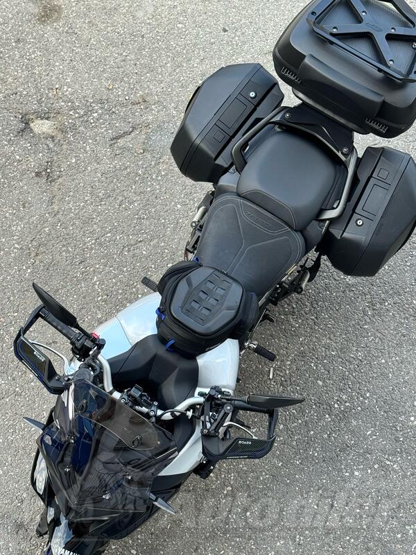 Yamaha - tracer gt9