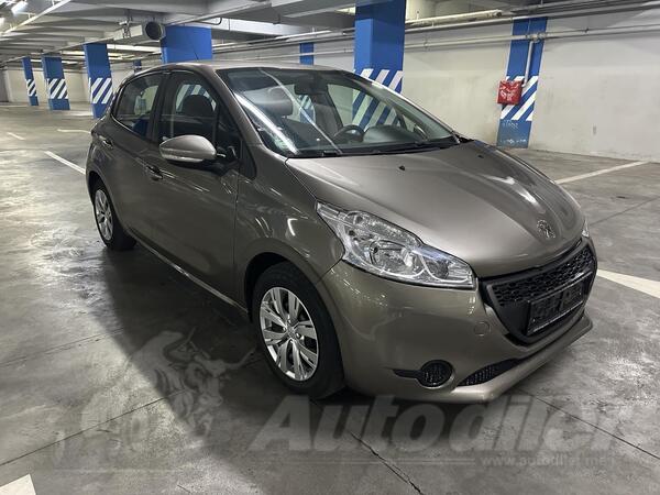 Peugeot - 208 - 1.4 HDI