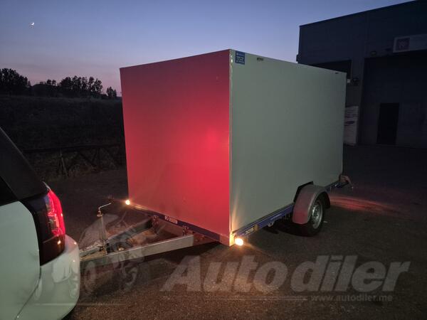Knežev Trailers - 3015