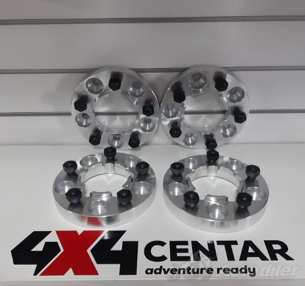 Distance 30 mm - 5x165