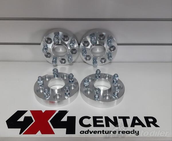 Distance 30 mm - 5x120
