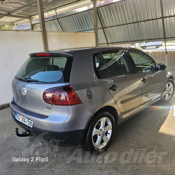Volkswagen - Golf 5 - 2.0 tdi