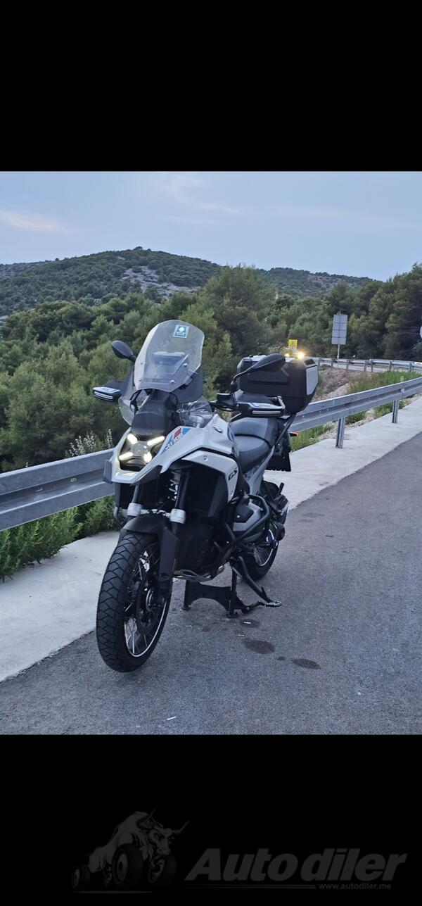 BMW - r1300gs