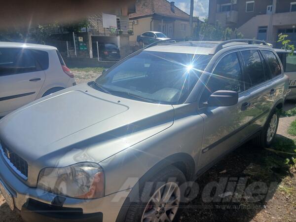 Volvo - XC 90 - 2.4