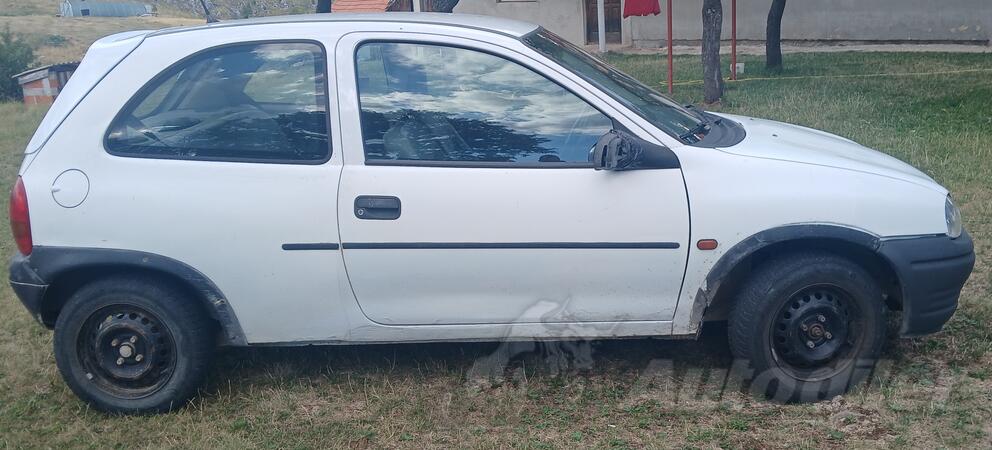 Opel - Corsa - 1.2
