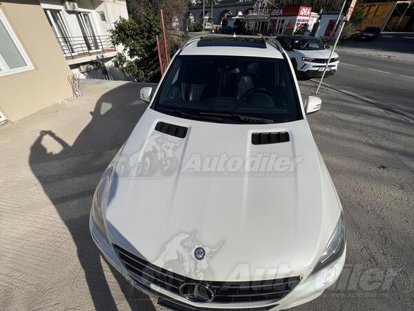 Mercedes Benz - ML 350