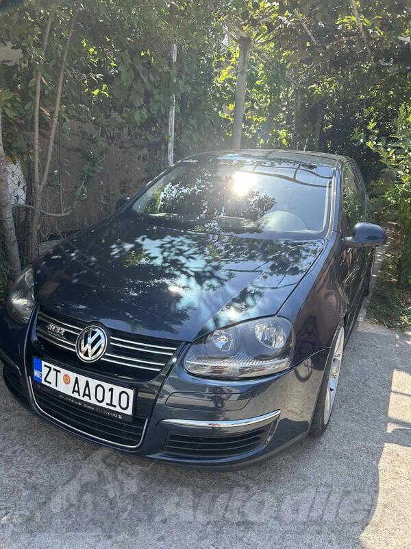 Volkswagen - Golf 5 - 1.9 TDI