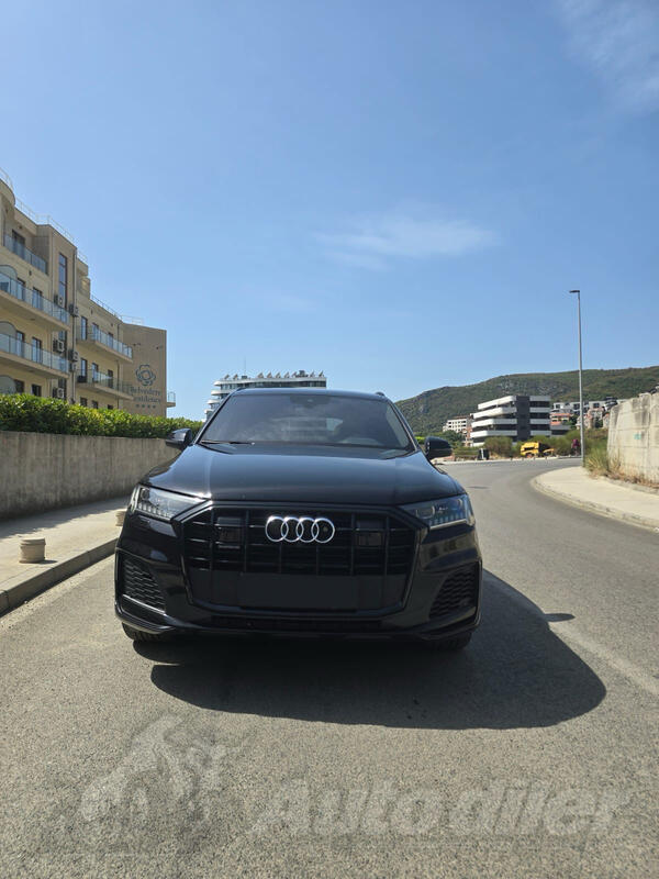 Audi - Q7 - Audi 5.0 TDI Quattro