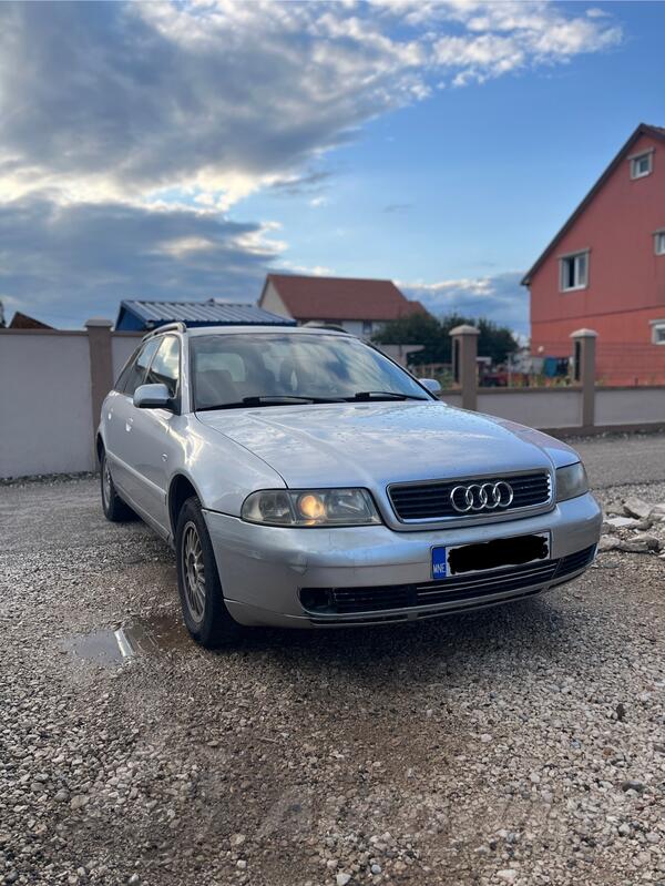 U djelovima Audi - A4 u djelovima