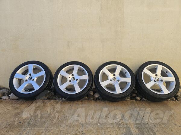 Fabričke felne i YokohamaSdrive gume