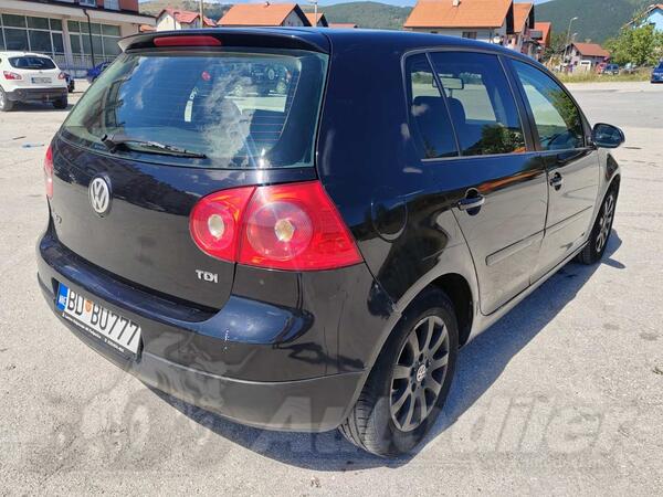 Volkswagen - Golf 5 - 1.9TDI