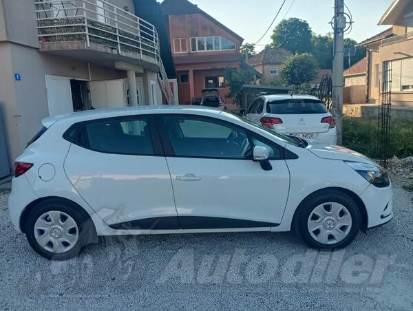 Renault - Clio - 1.5 dci