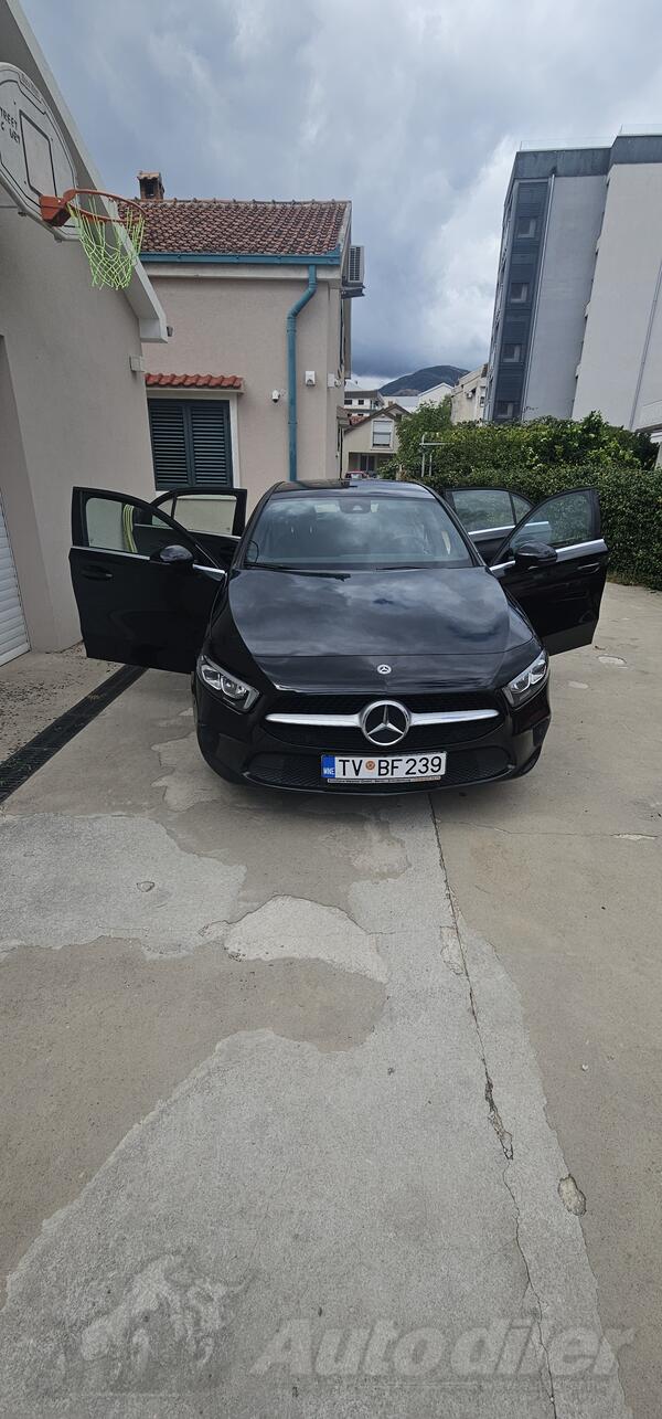 Mercedes Benz - A 250 - 1332/118