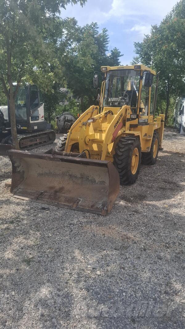 Komatsu - WB98