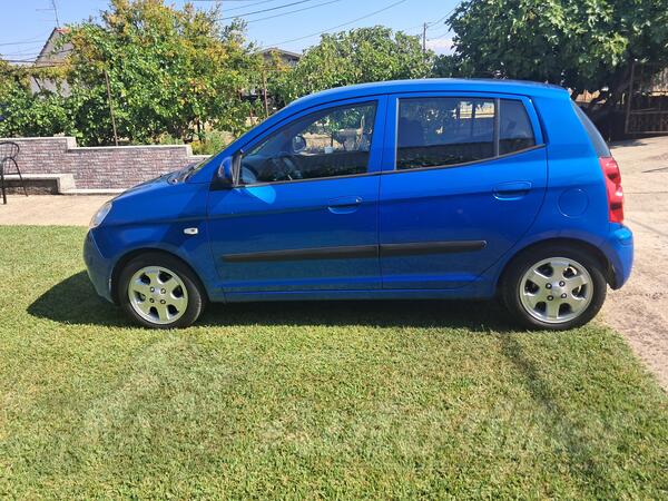 Kia - Picanto - 1.1 crdi