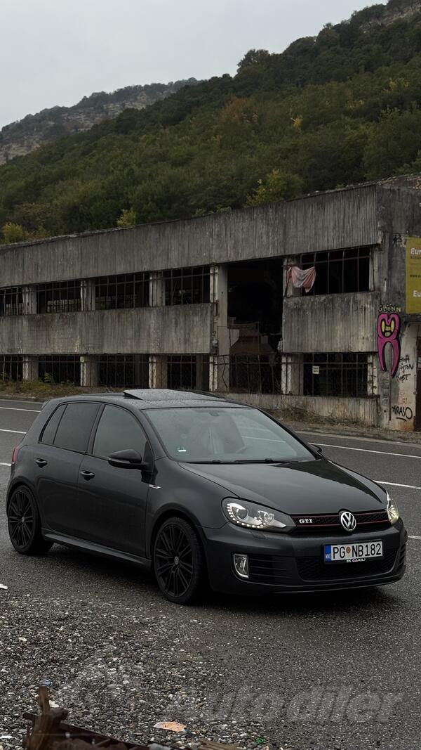 Volkswagen - Golf 6 - 2.0 TSI